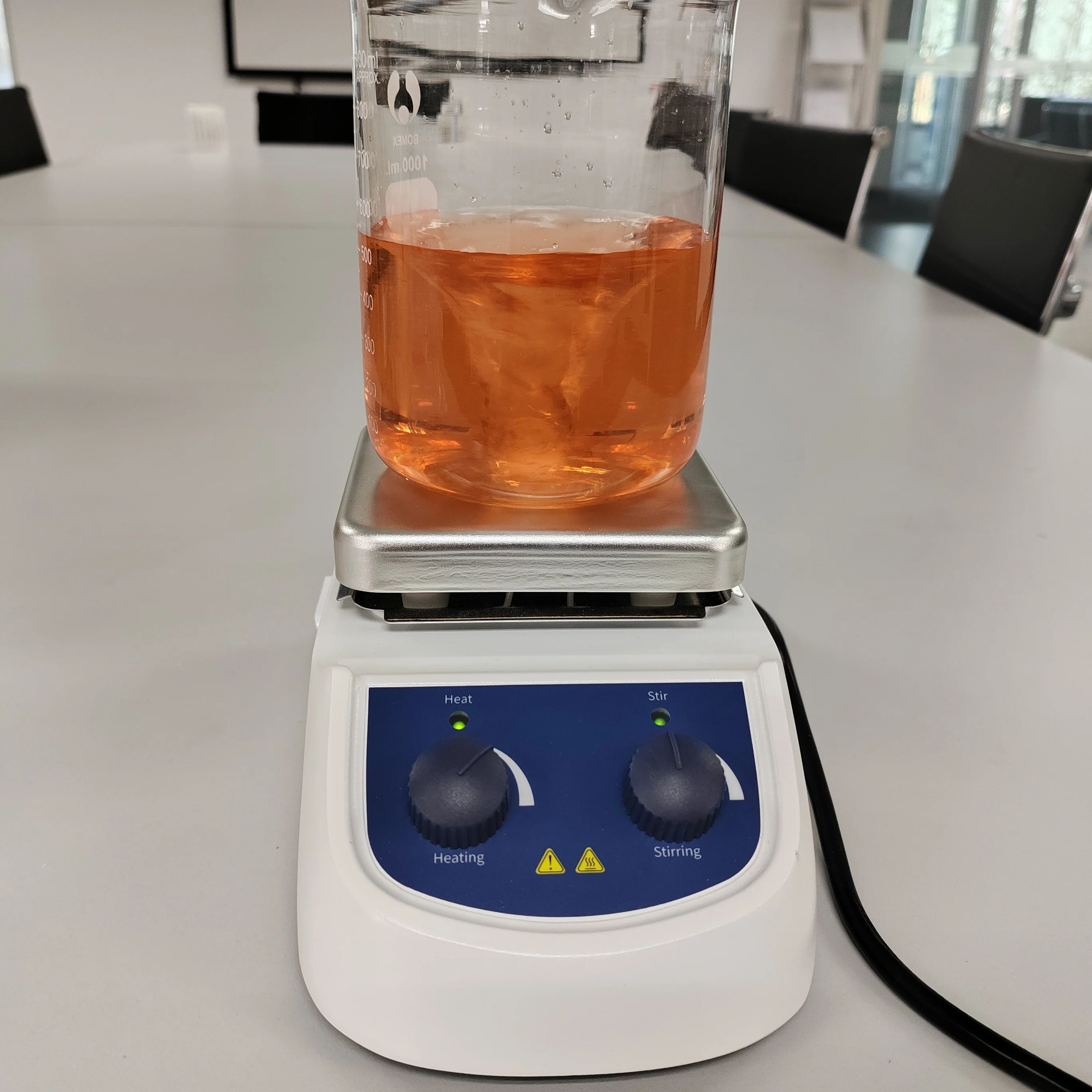 Lab Magnetic Stirrer Hot Plate - Магнитная мешалка-плитка MS4-H380-E 5L с подогревом
